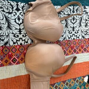 Body by Victoria strapless bra 38D